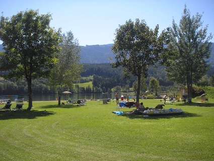 Liegewiese am Pressegger See